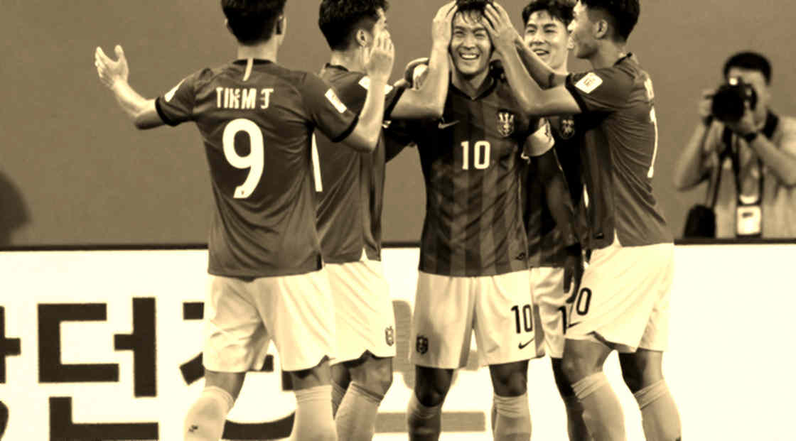 That Walk Down the Tunnel: Dorgu's Injury, Manchester United's Muscle Debt, and an Unfinished Report