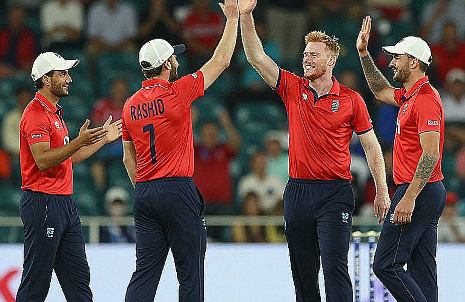 নিলামের খাতা: বিপিএলে টাকা কোথায় ঘোরে, আর প্রতিভা কোথা থেকে আসে
